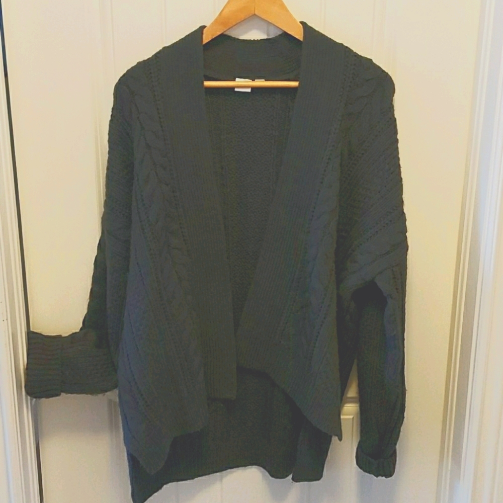 Gap Sweater